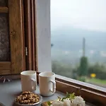 アパート Casa Delle Rose モンテムルロ